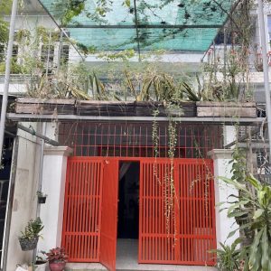 NHÀ MẶT TIỀN VỊ TRÍ KINH DOANH NGAY BẾN XE MIỀN TÂY - ĐANG CHO THUÊ CÓ DÒNG TIỀN ỔN ĐỊNH - NGANG 4.5M TIỆN KHÁCH SẠN, CHDV.. - Thông số: 79m2, 2 tầng, 4.5m x 19m - Nhà Mặt tiền đường Nguyễn Trọng Trí, An Lạc A Bình Tân - Nhà ngay BXMT, mua bán kinh doanh sầm uất, - Nhà có 4 phòng ngủ, 3wc đang cho thuê 10tr/tháng, tài sản thừa kế chưa qua tay đầu tư. - Vị trí: Nguyễn Trọng Trí /Kinh Dương Vương/ Bến Xe Miền Tay, Khu tên lửa, chợ...gần Trung tâm Q1, Q5, Giáp Q6, Tân Phú, Q11 - Sổ pháp lí chuẩn. + Giá chính chủ 5.15 tỷ, thương lượng với người mua thiện chí Mua bán nhà chính chủ Bình Tân. Liên hệ ngay để được hỗ trợ tư vấn, xem nhà 24/24 miễn phí. Cam kết đàm phán giao dịch chính chủ, hỗ trợ giá tốt nhất (Miễn trung gian) @STBT-171 - NHADATST - NHÀ THẬT GIÁ THẬT - TÌM VỚI ST, MUA NHÀ THẬT DỄ