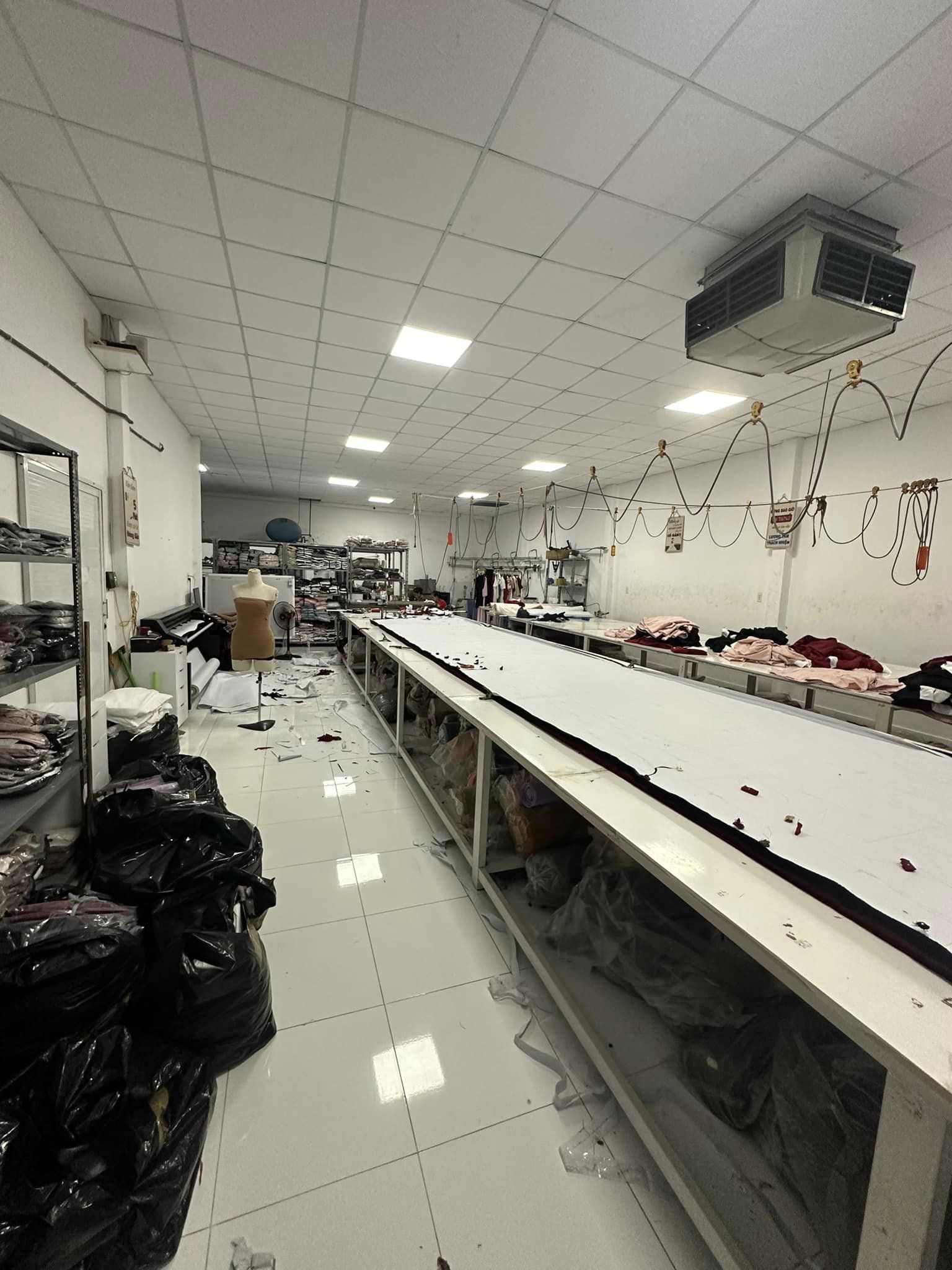 410051108_1545108732918378_1445356092803144500_n