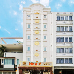 Bán Khách Sạn khu Tên Lửa