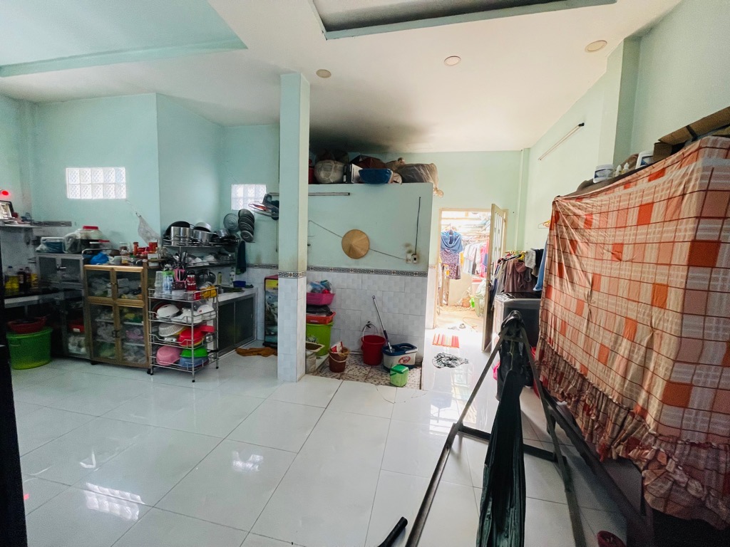 yq5-4B64DAD6-lzp7h9zs_10_lzp7ha95