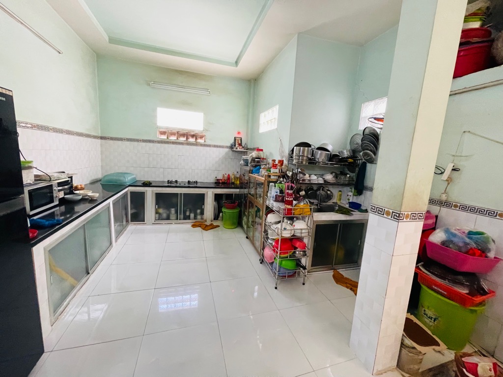 yq5-4B64DAD6-lzp7h9zs_11_lzp7ha9t