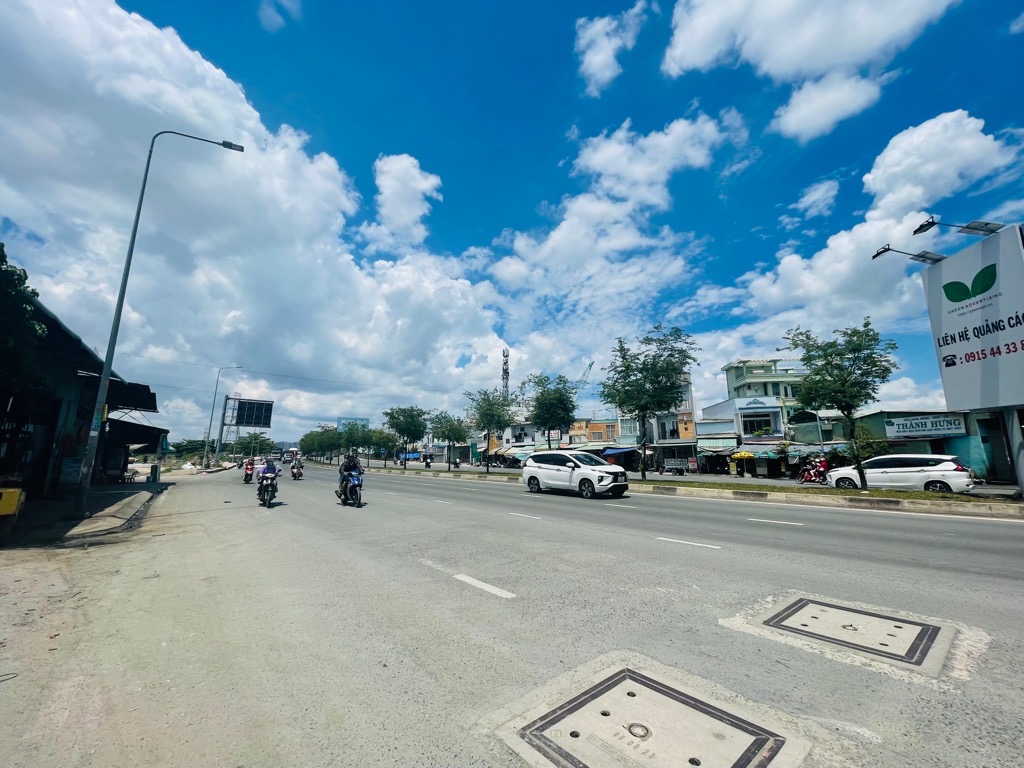 yq5-4B64DAD6-lzp7h9zs_25_lzp7halp