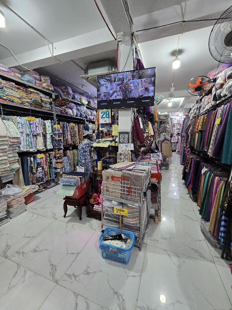 w1d-ECB3D170-m0etkg5q_8_m0etkga9