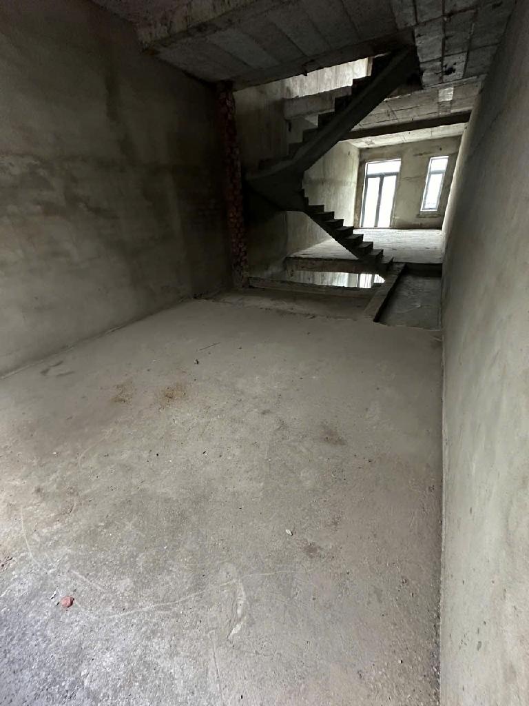 c7r-431F844A-m2gmfvtx_30_14