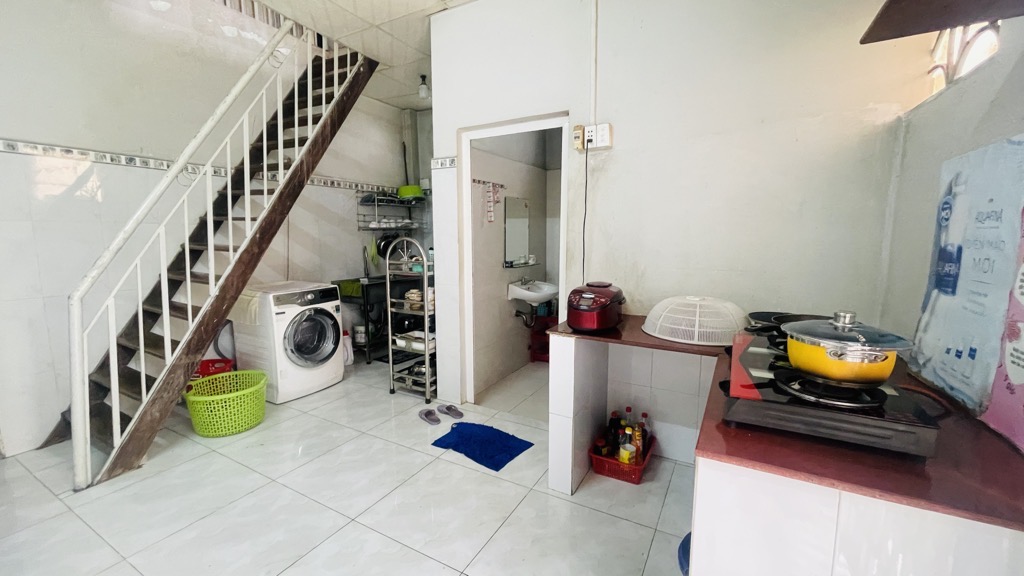 2d2c-F2541793-m3zfw1lu_74_19