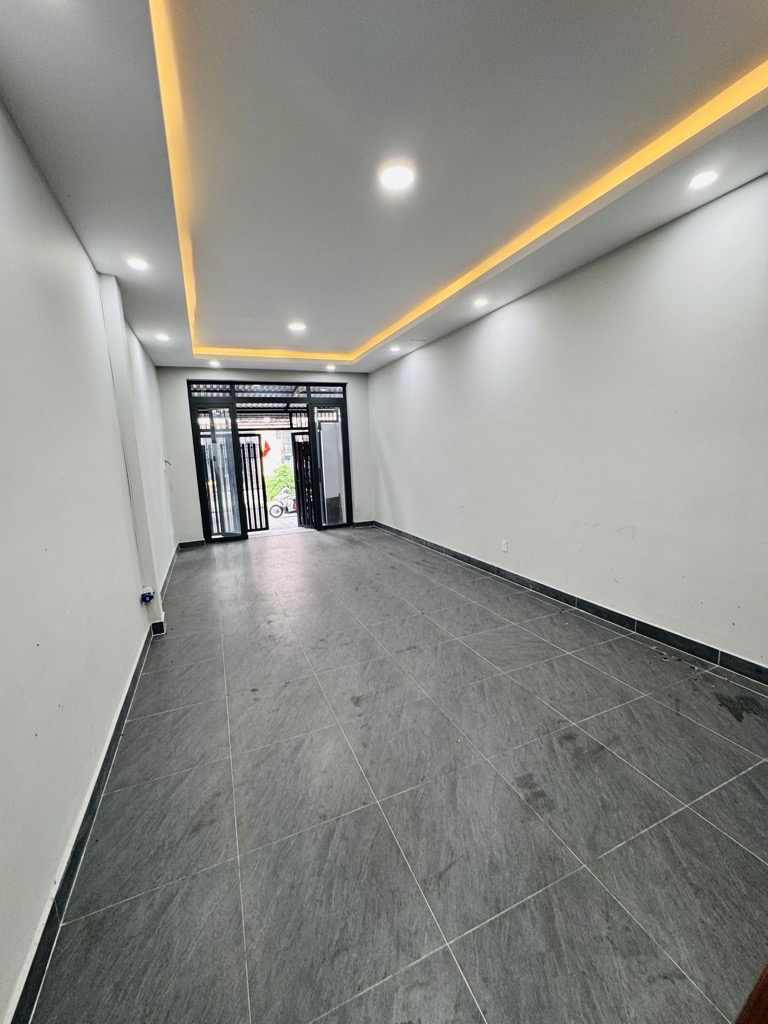 gdf-AD60C7CE-m7x8qq1y_375_12