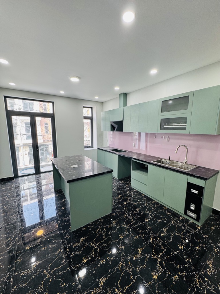 gdf-AD60C7CE-m7x8qq1y_389_17