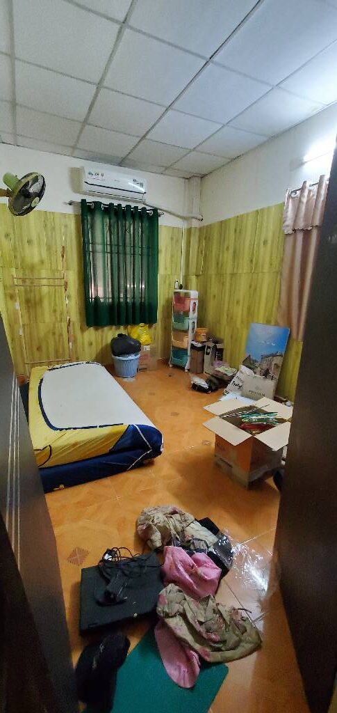 3j6t-A06D6914-mcd0czq8_34_11