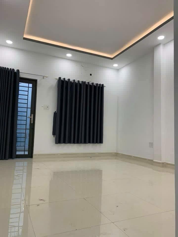 3fg8-F4D109DC-m7kh5a10_27_15