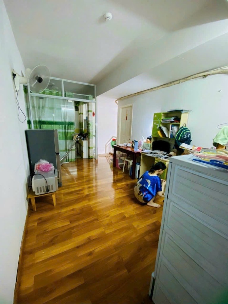 135r-F8758286-mf9m10s2_51_15