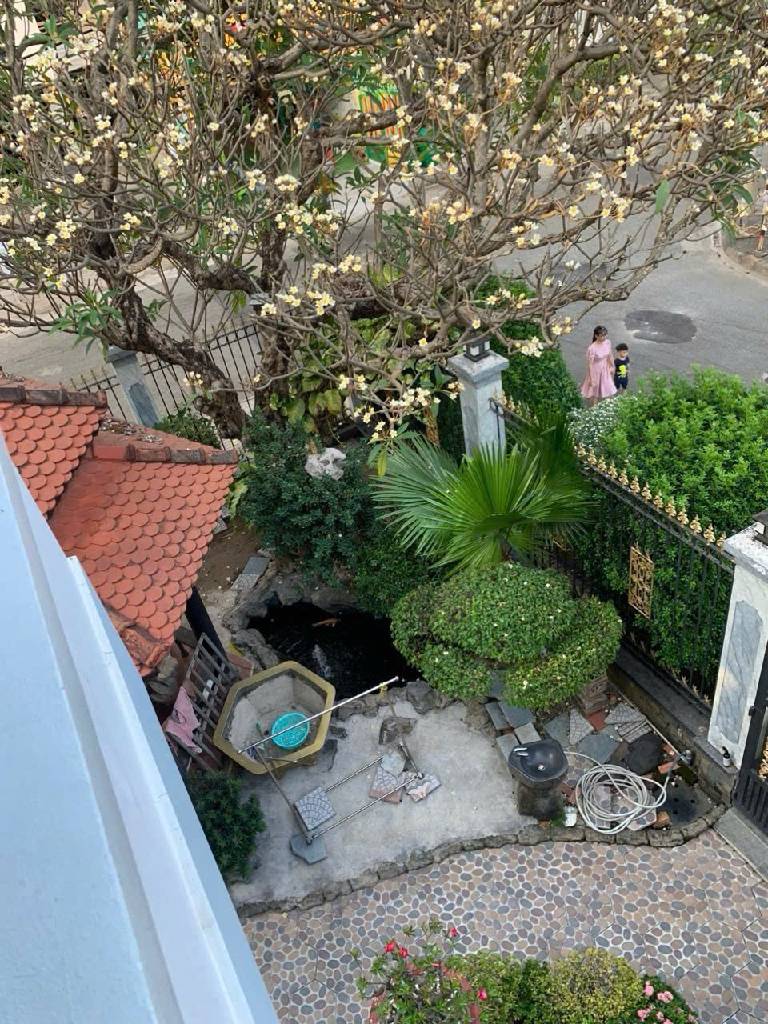 2hm4-E2C9F989-mfi64lx4_31_11