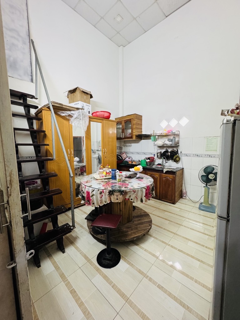 2ztj-63161539-mezgm6ft_32_11